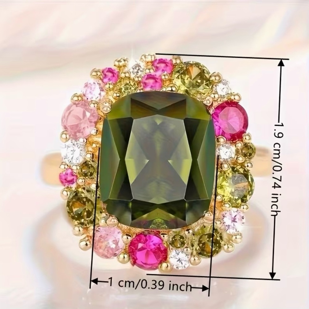 Gorgeous CZ Ring Gold Tone Size 8 - Picture 4 of 5